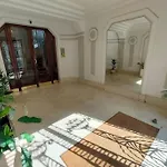 Spacieux 120M2 A Paris 16
