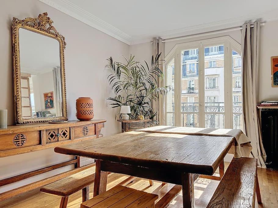 Spacieux 120m2 A 16 Appartement